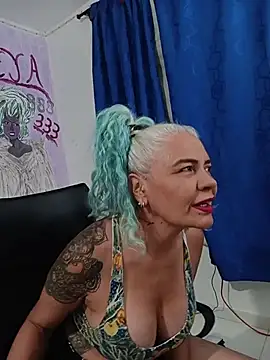Snapshot of freyadevil333 chatting on 21, 7, 2026 freyadevil333 online show from 21, 7, 2026