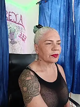 freyadevil333 online show from 18, 4, 2026