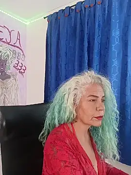 Snapshot of freyadevil333 chatting on 19, 5, 2026 freyadevil333 online show from 19, 5, 2026