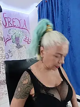 Snapshot of freyadevil333 chatting on 31, 5, 2026 freyadevil333 online show from 31, 5, 2026