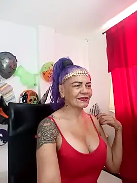 Snapshot of freyadevil333 chatting on 13, 10, 2025 freyadevil333 online show from 13, 10, 2025