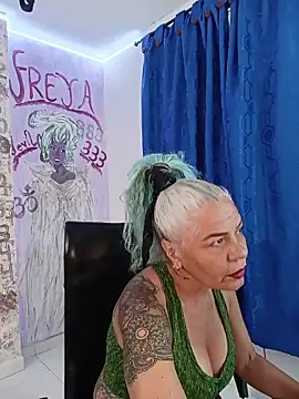 Snapshot of freyadevil333 chatting on 21, 6, 2026 freyadevil333 online show from 21, 6, 2026