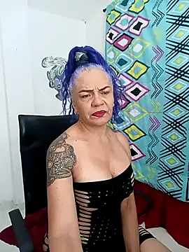 Snapshot of freyadevil333 chatting on 25, 10, 2025 freyadevil333 online show from 25, 10, 2025