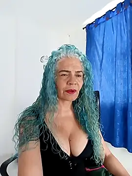 Snapshot of freyadevil333 chatting on 25, 11, 2025 freyadevil333 online show from 25, 11, 2025