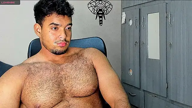 Big furry bear13 online show from 17, 1, 2025