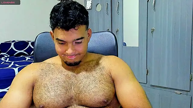 Big furry bear13 online show from 4, 2, 2025