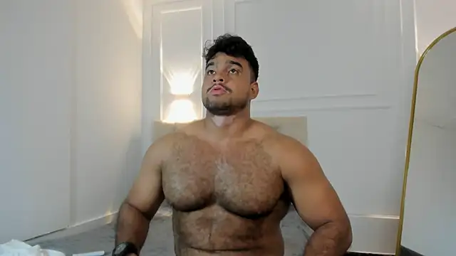 Big furry bear13 online show from 18, 1, 2026