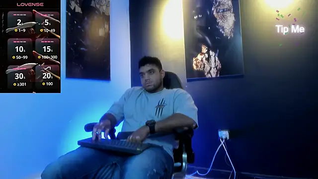 Big furry bear13 online show from 12, 10, 2025