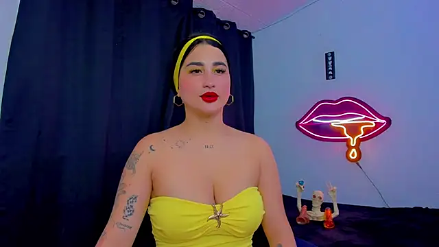 sunshine uwu22 online show from 25, 6, 2026