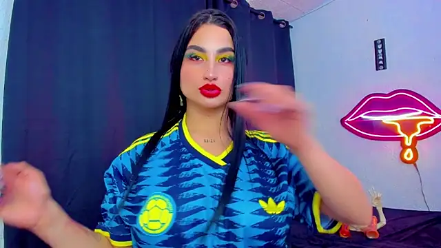sunshine uwu22 online show from 17, 6, 2026