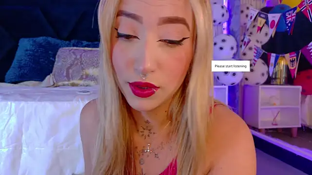 Snapshot of MollyCruz chatting on 25, 6, 2026 MollyCruz online show from 25, 6, 2026