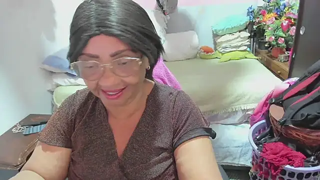 Mrs mommy  online show from 9, 4, 2026