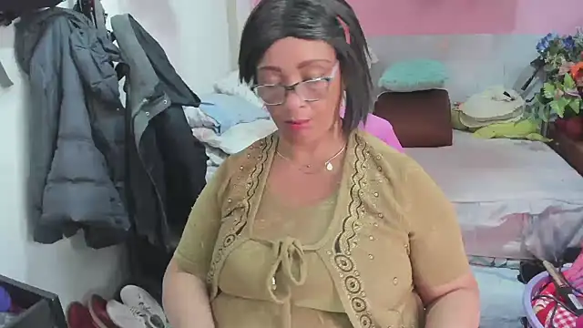 Mrs mommy  online show from 19, 5, 2026