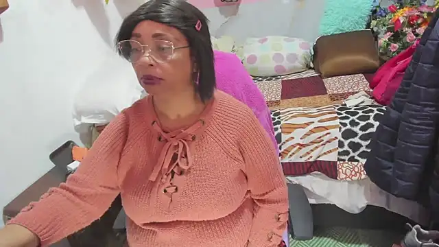 Mrs mommy  online show from 4, 3, 2026