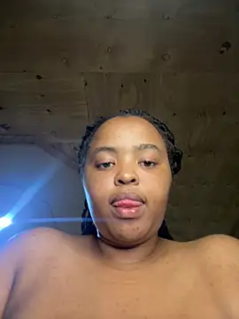 Snapshot of Linahlove chatting on 2, 3, 2025 Linahlove online show from 2, 3, 2025