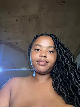 Snapshot of Linahlove chatting on 10, 1, 2025 Linahlove online show from 10, 1, 2025