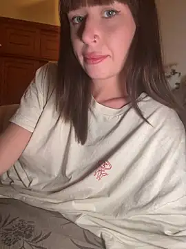 Melina-Mars online show from 5, 4, 2026