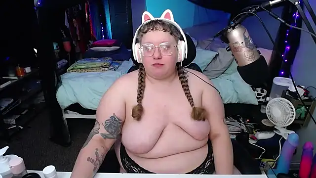 FatVeronica online show from 26, 2, 2025