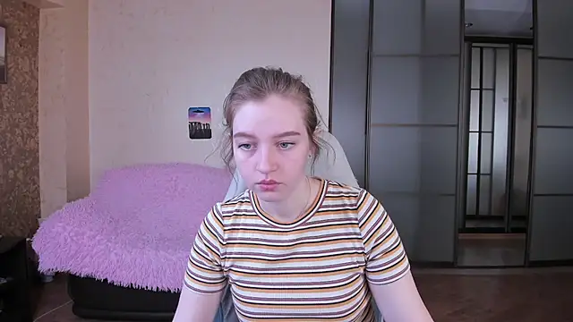 Ksuhesa online show from 4, 4, 2026