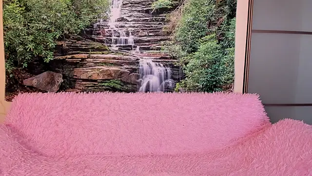 Ksuhesa online show from 16, 4, 2026