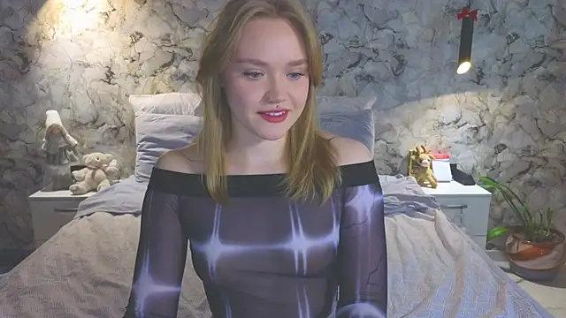 Aurora Golden1 online show from 25, 3, 2026