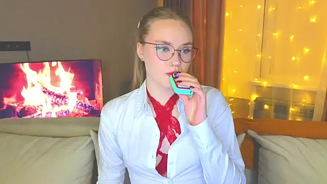 Aurora Golden1 online show from 14, 12, 2024