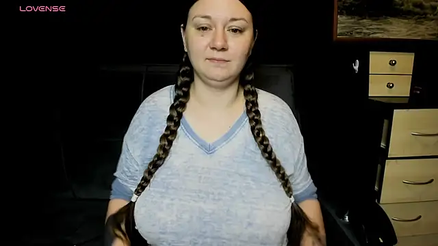 AlisaBacker online show from 28, 6, 2026