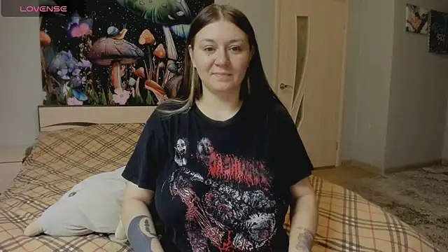 AlisaBacker online show from 17, 10, 2025