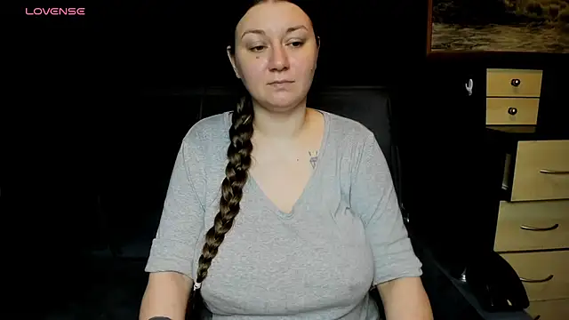 AlisaBacker online show from 19, 6, 2026