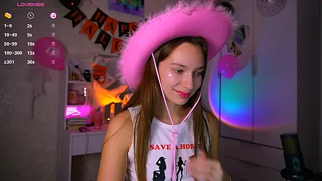 Snapshot of soffy__kisss chatting on 9, 11, 2025 soffy kisss online show from 9, 11, 2025