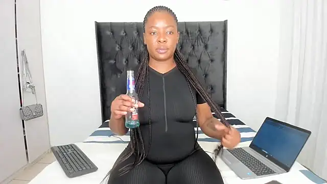 Ass-Queen online show from 4, 5, 2026