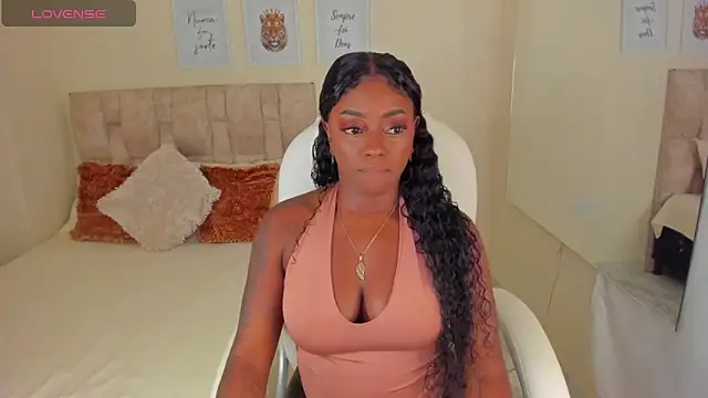 Snapshot of Ananya_Kay01 chatting on 5, 11, 2025 Ananya Kay01 online show from 5, 11, 2025