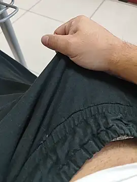 Snapshot of ertance40 chatting on 28, 2, 2026 ertance40 online show from 28, 2, 2026