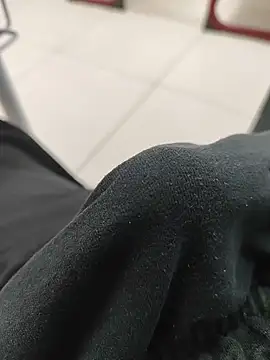 Snapshot of ertance40 chatting on 14, 3, 2026 ertance40 online show from 14, 3, 2026