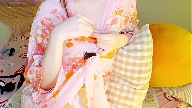 Snapshot of Embez-Damdang chatting on 11, 1, 2025 Embez-Damdang online show from 11, 1, 2025