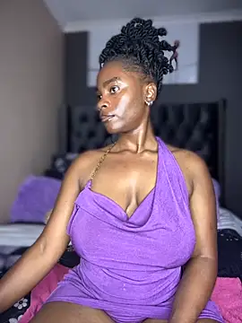 Candy-Heart online show from 13, 10, 2025