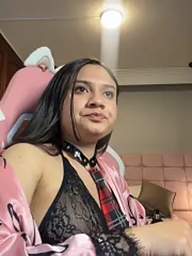 Snapshot of emmars_ chatting on 12, 5, 2026 emmars online show from 12, 5, 2026