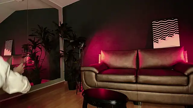 Snapshot of MyMayte chatting on 2, 5, 2026 MyMayte online show from 2, 5, 2026