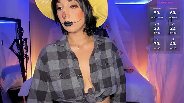 Snapshot of kristen_kassi chatting on 21, 10, 2025 kristen kassi online show from 21, 10, 2025