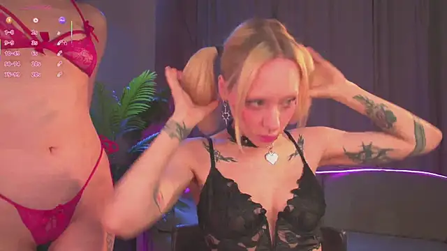 Snapshot of Kinky_Girls chatting on 18, 3, 2026 Kinky Girls online show from 18, 3, 2026