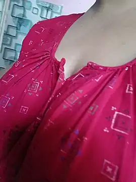 Ivy-09 online show from 17, 4, 2026