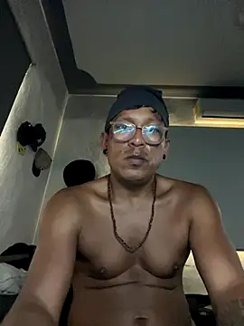 Snapshot of Capxxx chatting on 13, 10, 2025 Capxxx online show from 13, 10, 2025