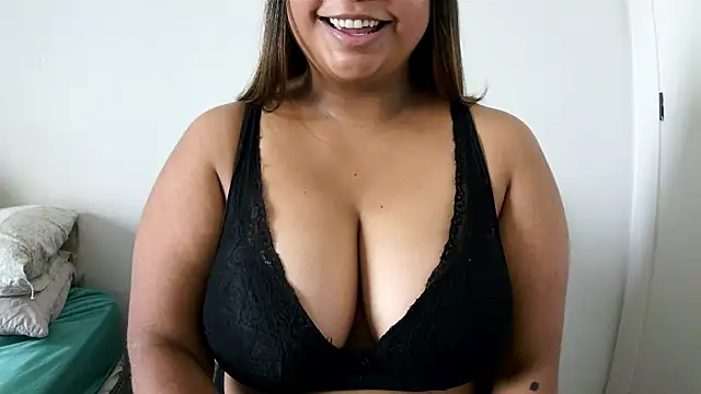 ArisaGonzalez online show from 19, 9, 2025