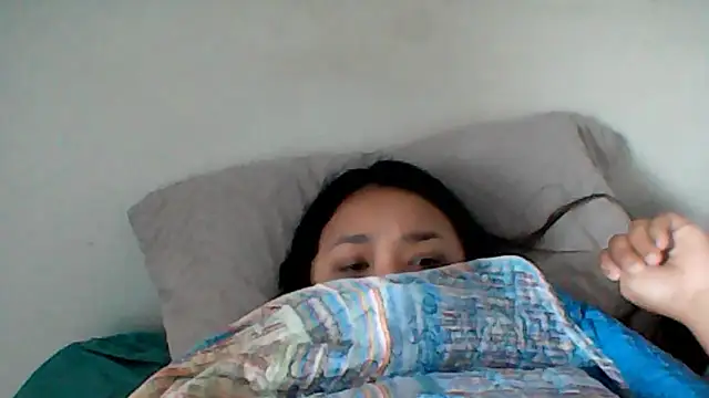 ArisaGonzalez online show from 28, 10, 2025