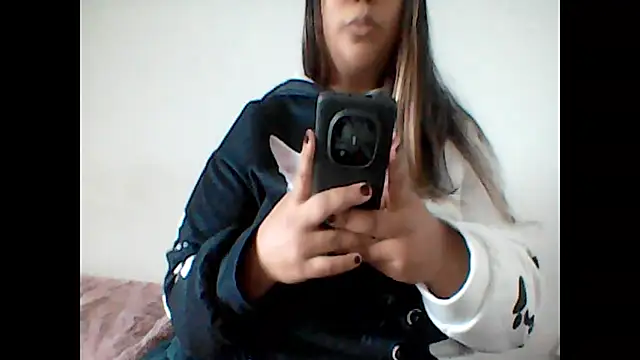 ArisaGonzalez online show from 14, 11, 2025