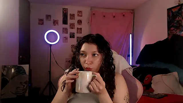 AllyDonfort online show from 11, 6, 2026