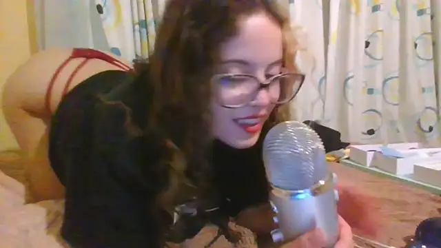 frikigyal online show from 16, 2, 2025