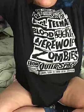 KesshoOppaii online show from 10, 1, 2025