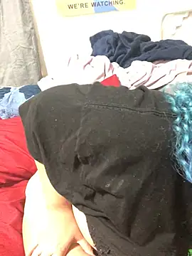 KesshoOppaii online show from 12, 1, 2025