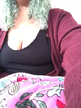 KesshoOppaii online show from 10, 3, 2025